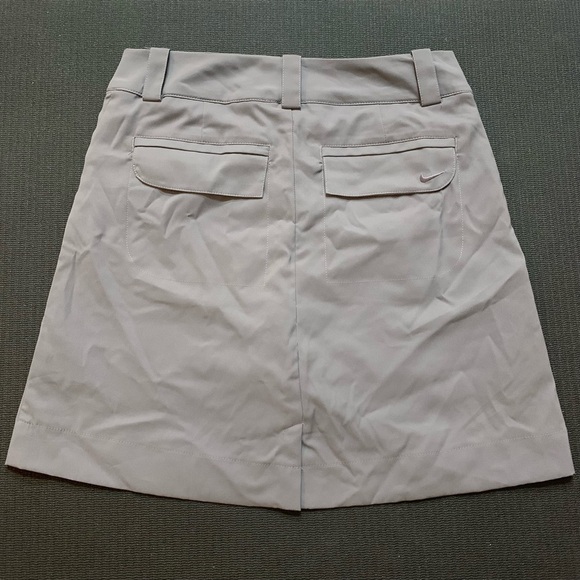 Nike Women's Gray Golf Skort - size 0 - Picture 5 of 5